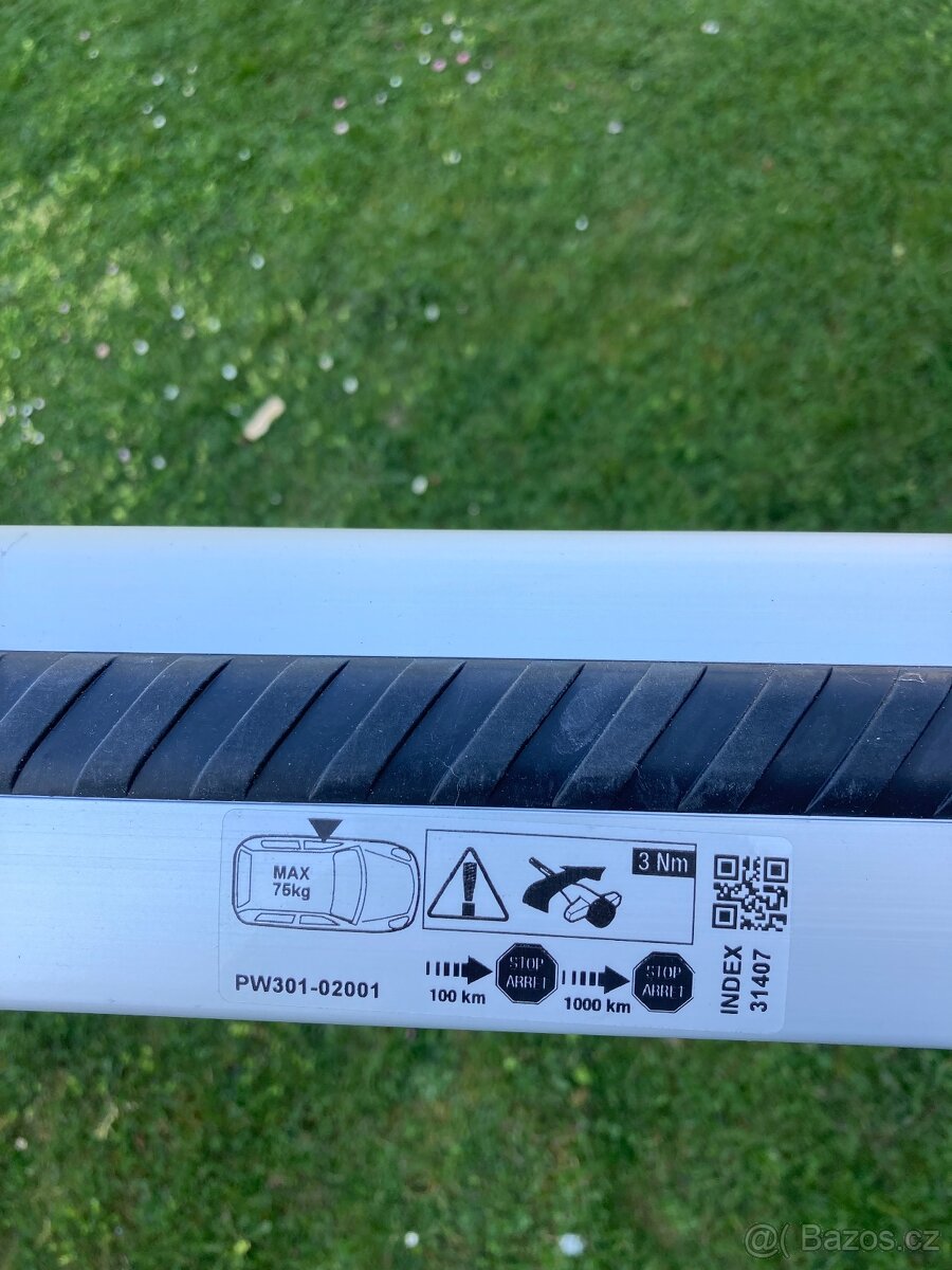 Střešní nosiče (příčníky) Toyota Corolla