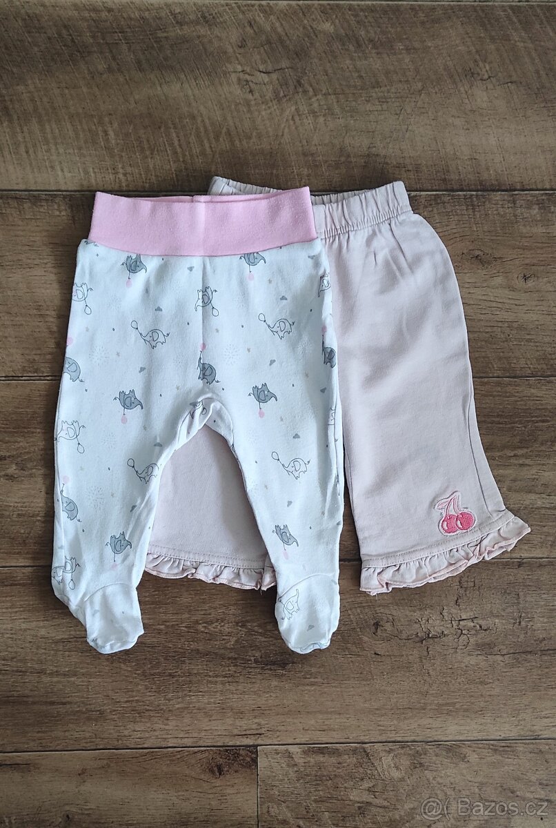 Set dívčí tepláčky vel.68