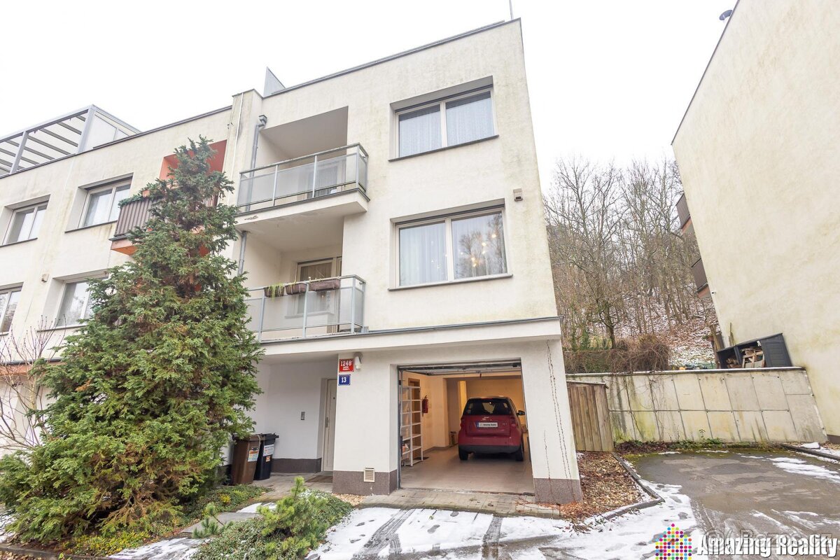 Prodej RDv ul. Štochlova, Praze 5 Košíře