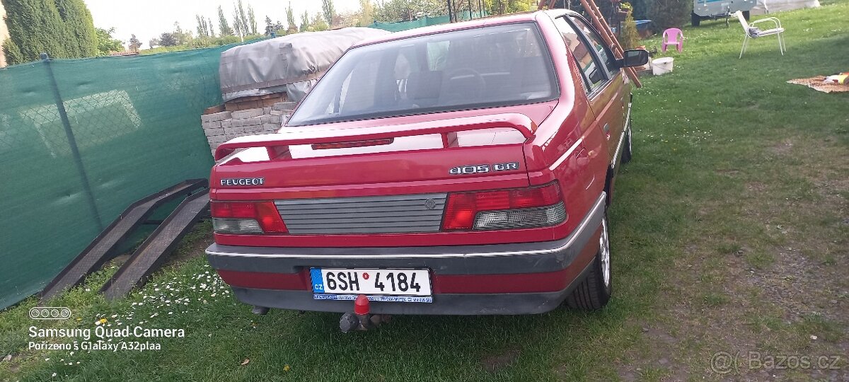 Peugeot  1,9 SRI 405