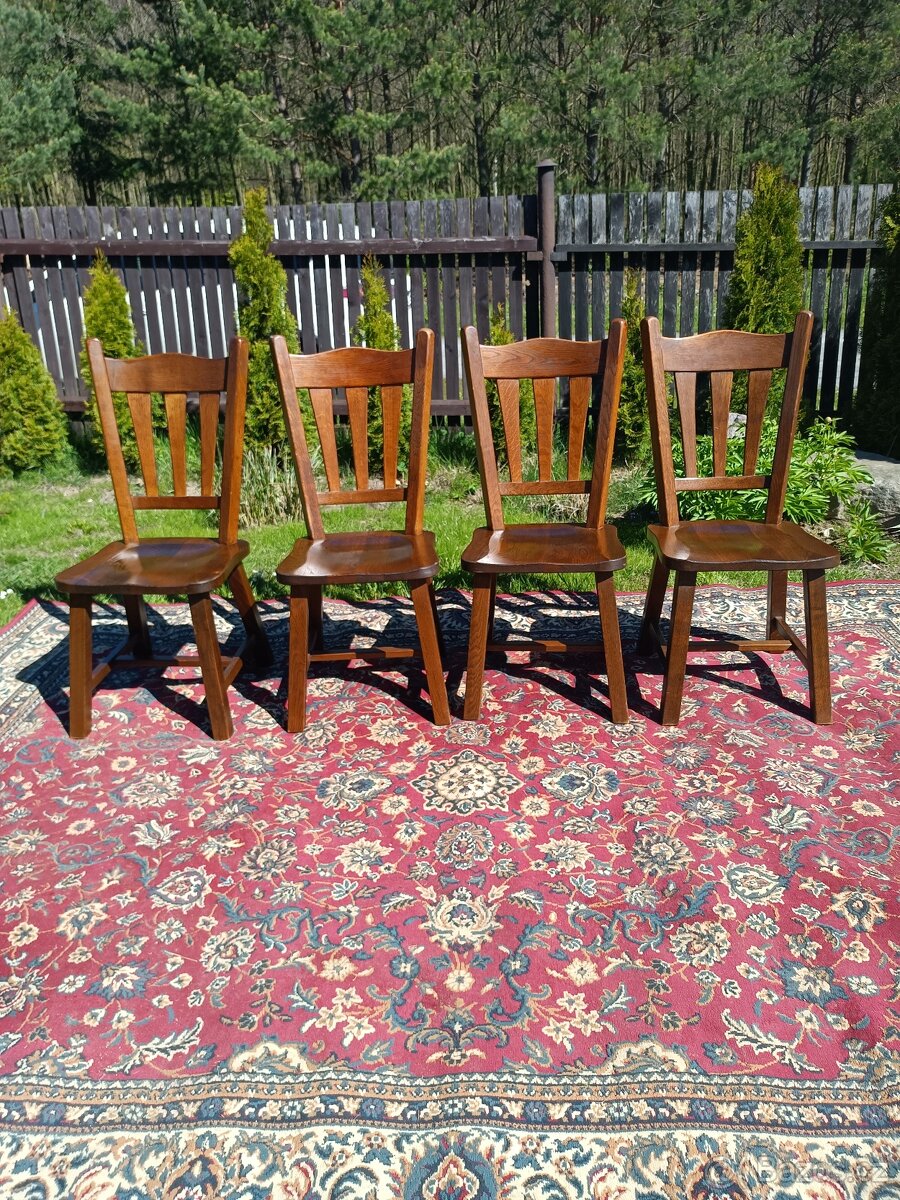 4 X Rustikální dubové židle .
