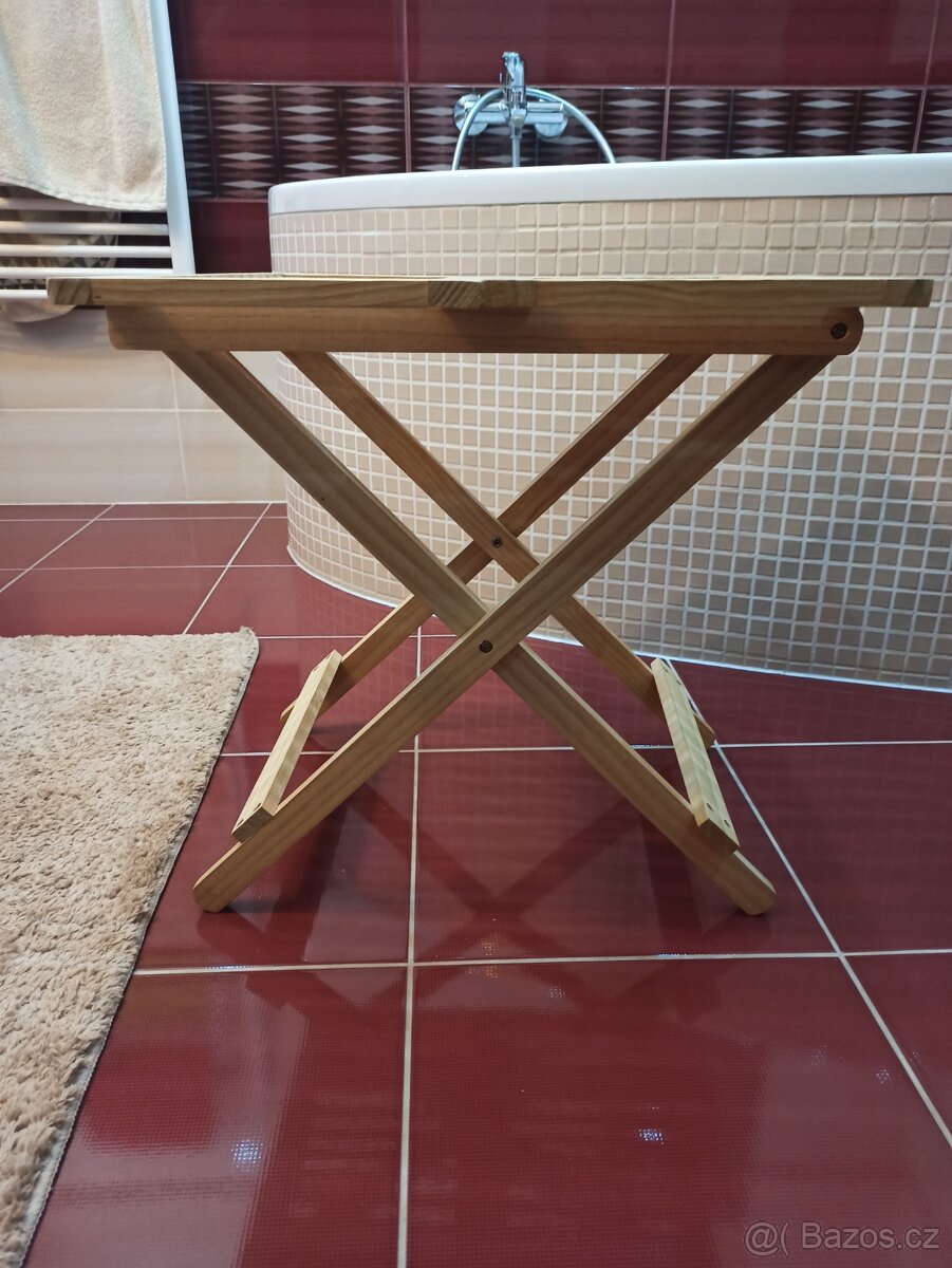 Balkonový/odkládací stolek