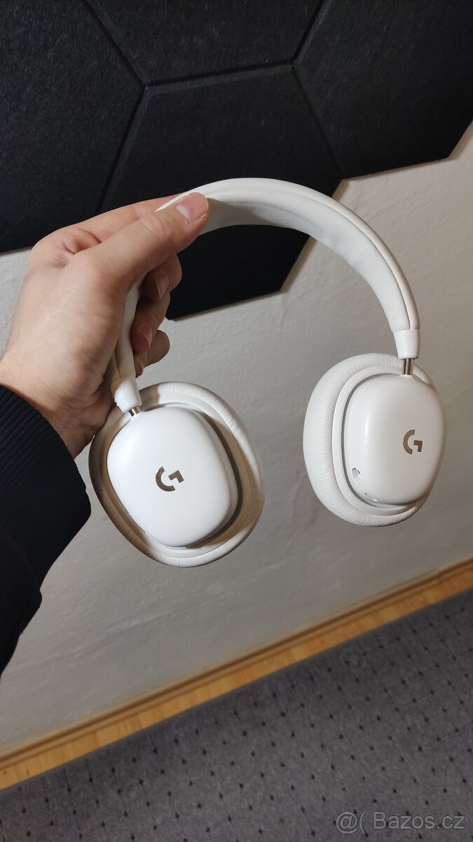 🎧 Bílá bezdrátová herní sluchátka Logitech G735