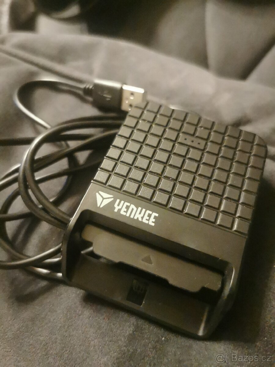 Čtečka čipových karet Yenkee YCR 100 USB