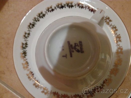 Zlacená porcelánová souprava