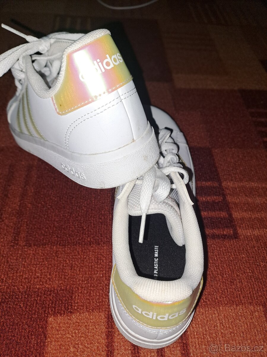 Vel 37 jednou vzate adidas