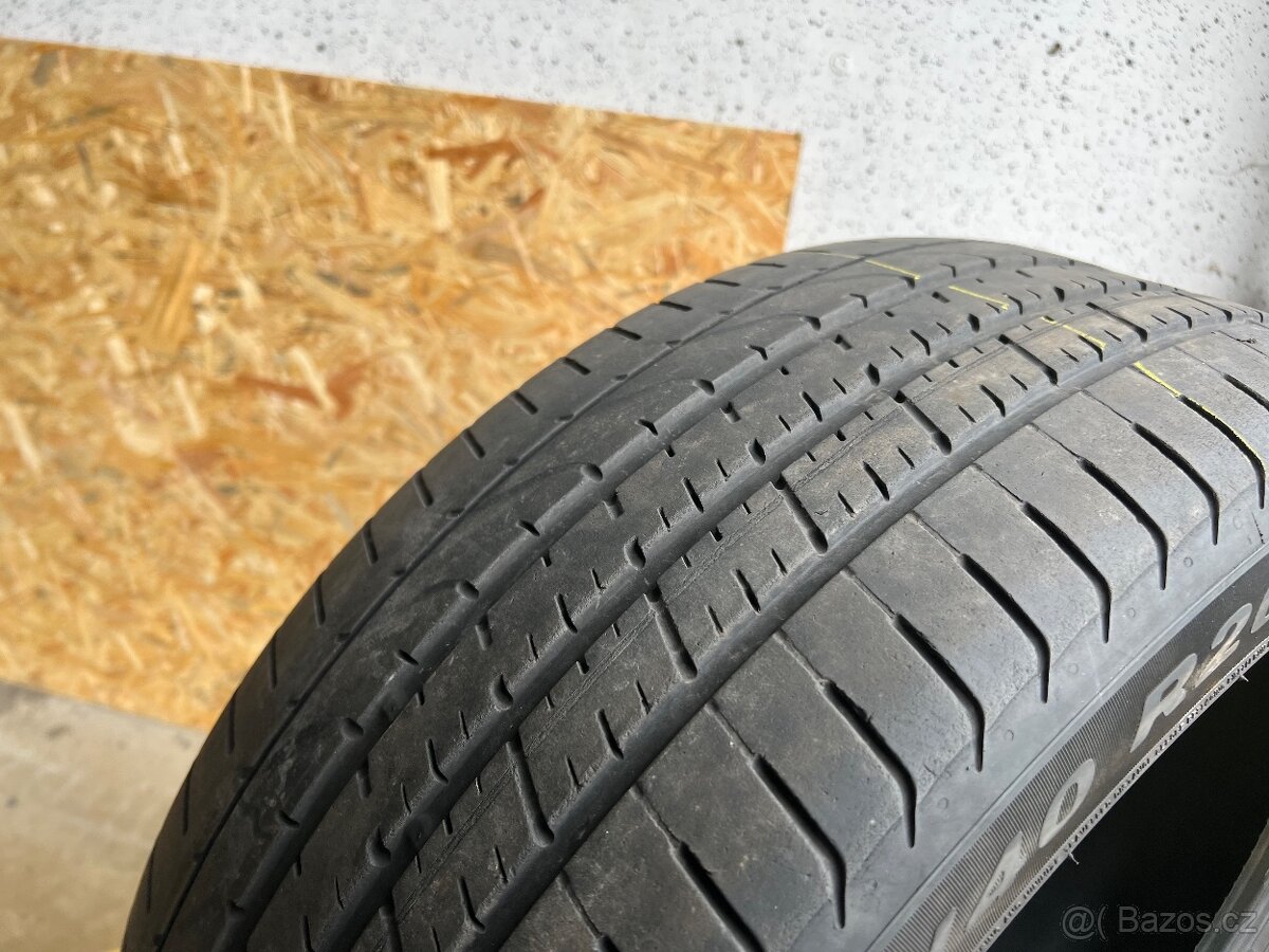 Pirelli 245/40/R20