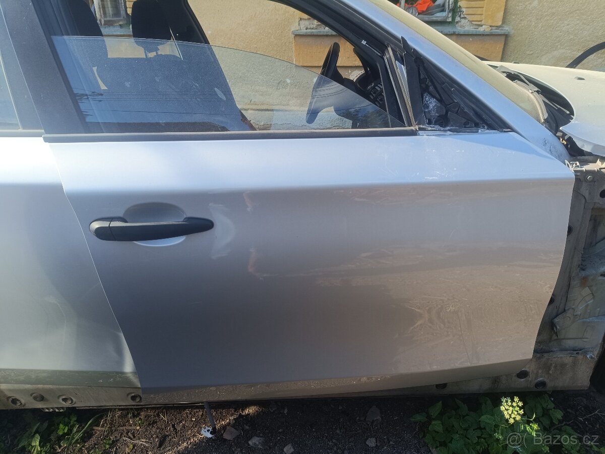 Spolujezdcovi dveře BMW e87 titansilber