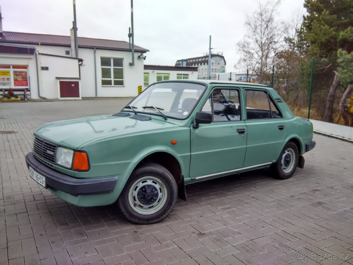 Prod Š 120L, r.v. 1988; velmi pěkná, bez koroze