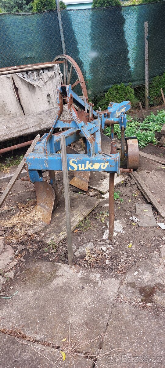 Pluh Sukov