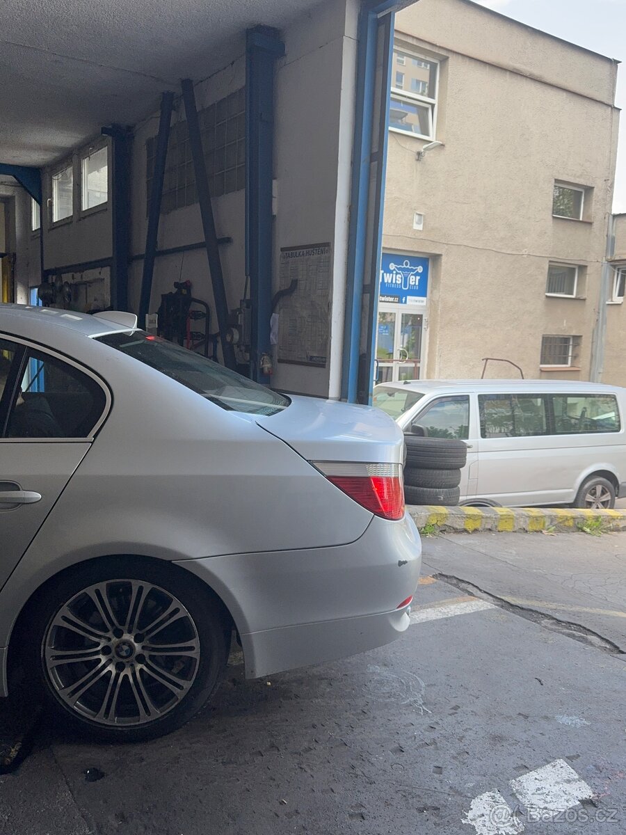 BMW 220 style r18 5x120