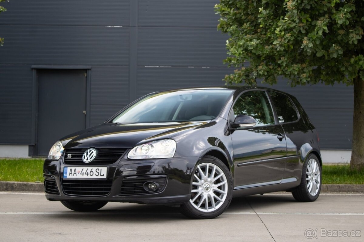 Volkswagen Golf 1.4 TSI GT /AJ NA SPLÁTKY/