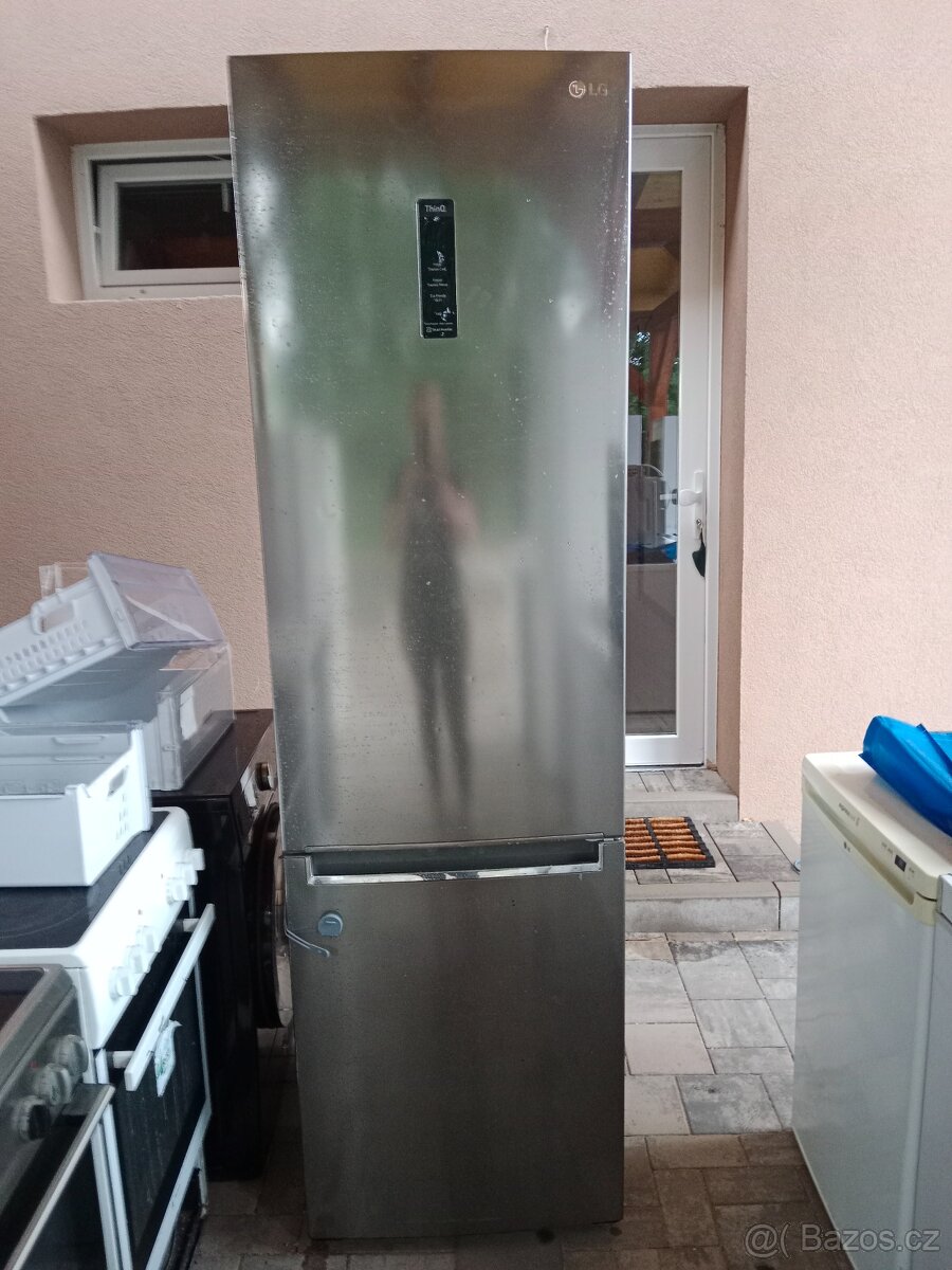 Lednice s mrazakem LG No Frost