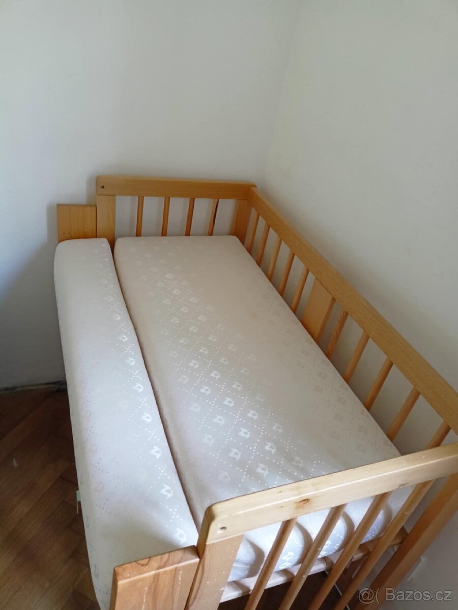 Přístavná dětksá postýlka