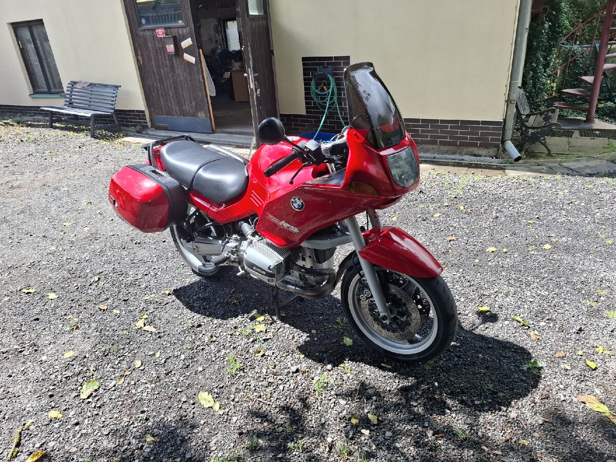 BMW r1100rs