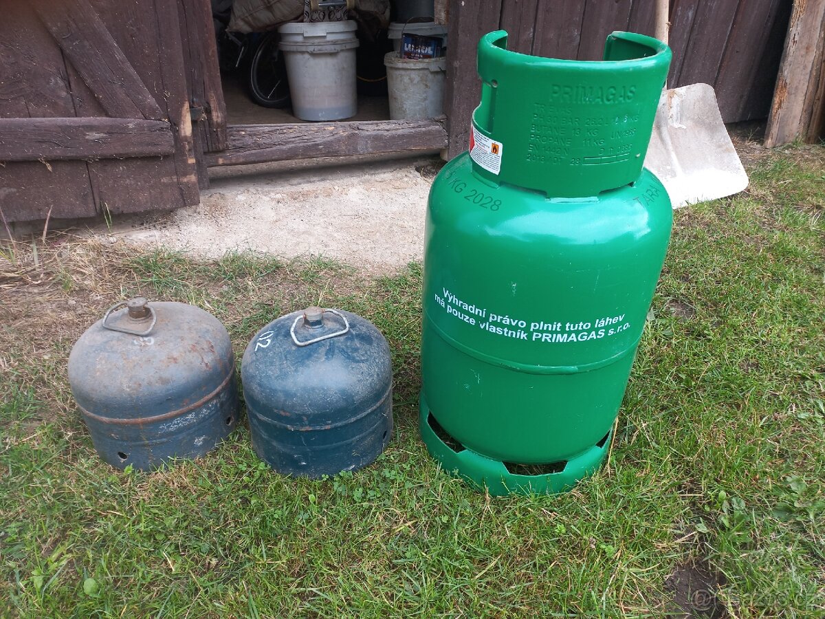 Prodám prázdné plynové bomby.