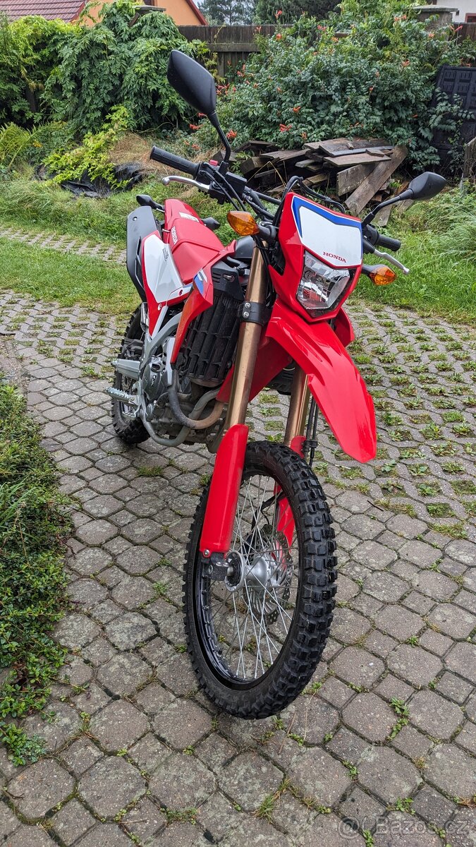 Prodám Honda CRF 300L, 4900 km, 03.2023, 1.majitel