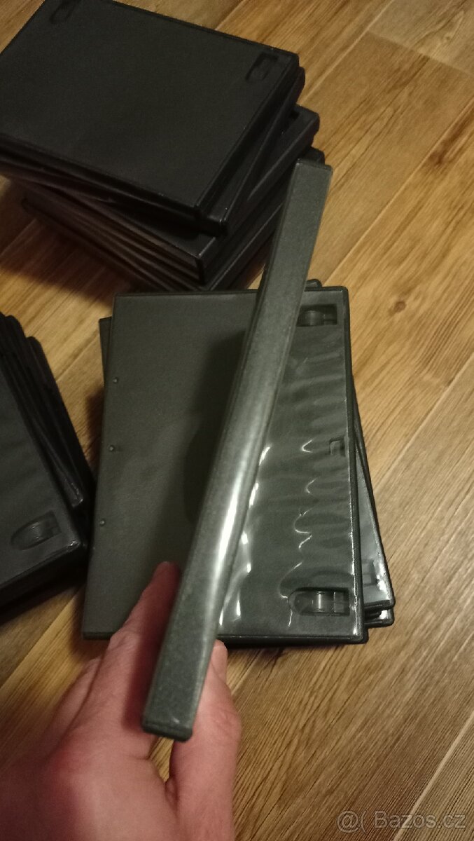 Plastové krabičky/boxy na CD/DVD