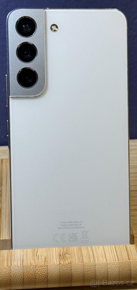 Prodaný ××Samsung Galaxy S22 8gb+/256gb bílý zachovalý čtete