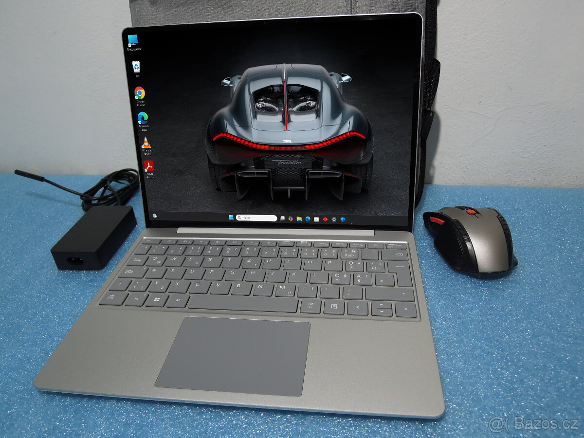 Dotykový Microsoft Surface Laptop Go 2 IrisXe 8GB 256GB