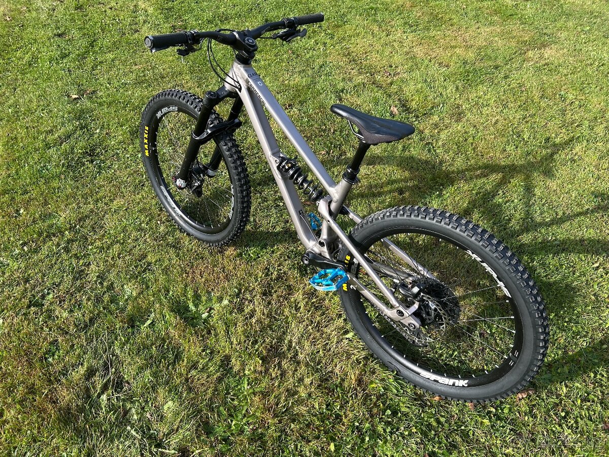Commencal Clash 24"