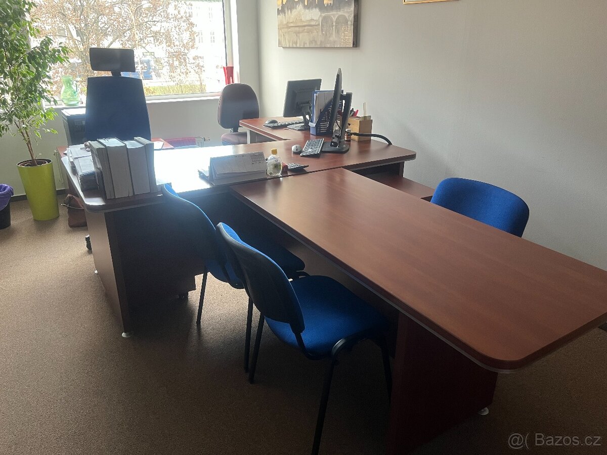 Kancelářský stůl, psací a jednací - prodej