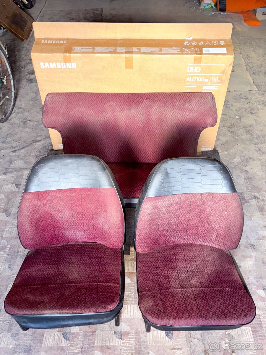 Trabant 601 sedačky