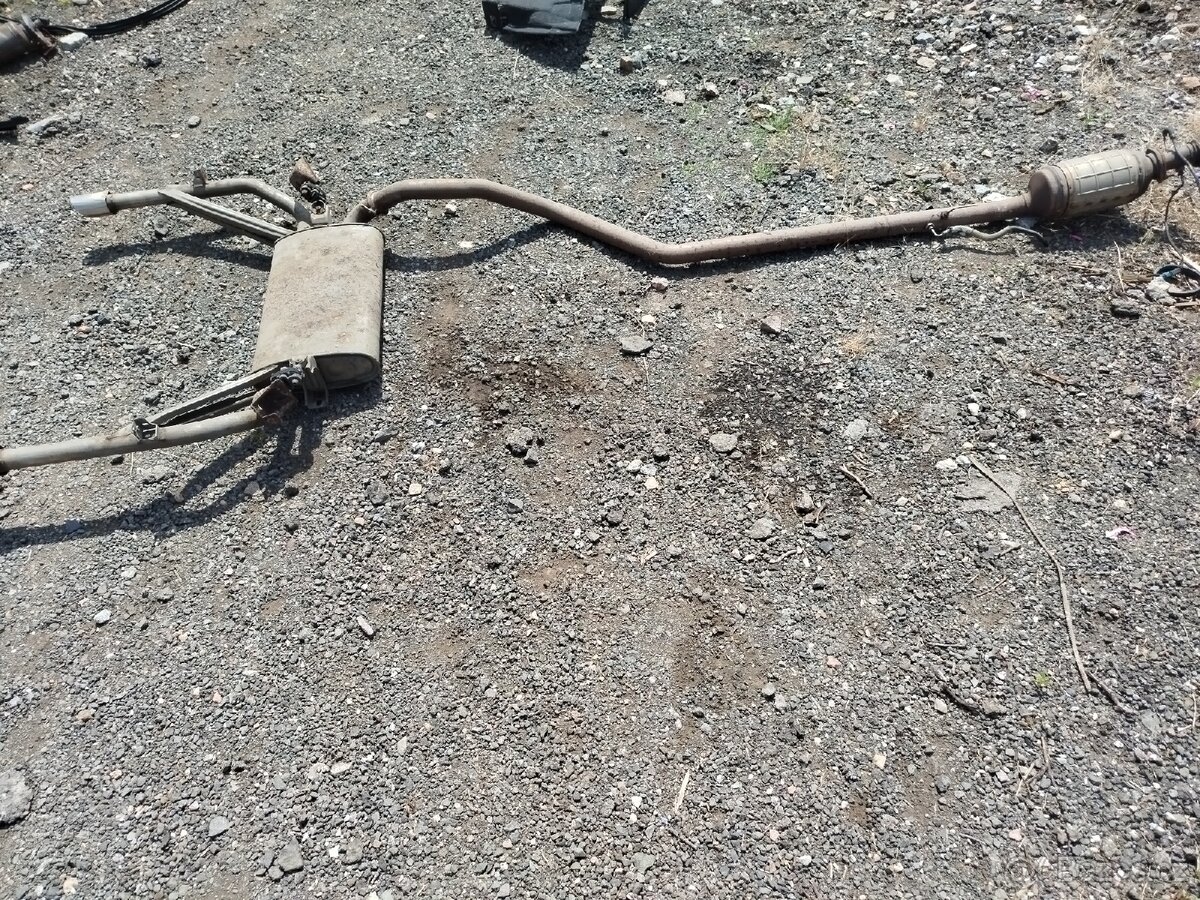 Výfuk celý Renault laguna III combi