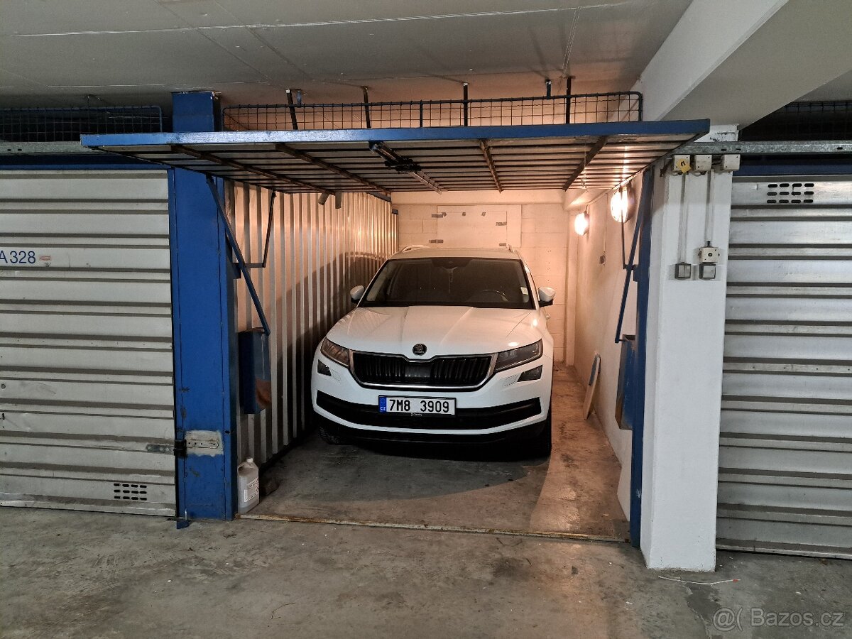 Garáž G4 - ul. Okružní, Olomouc