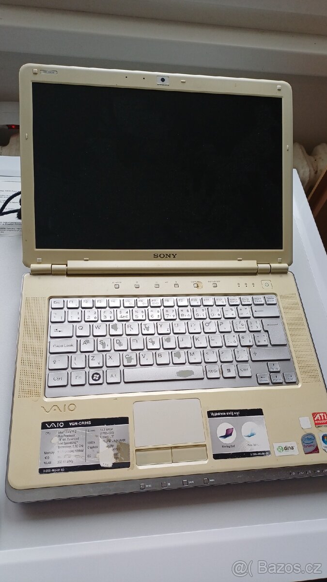 Sony Vaio VGN-CR31S na náhradní díly