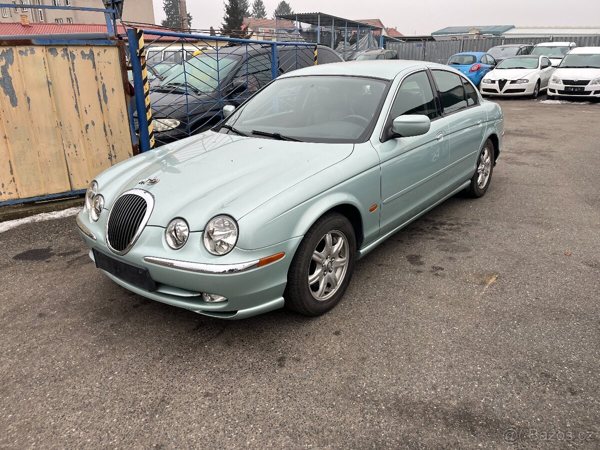Jaguar S-Type 3,0 V6