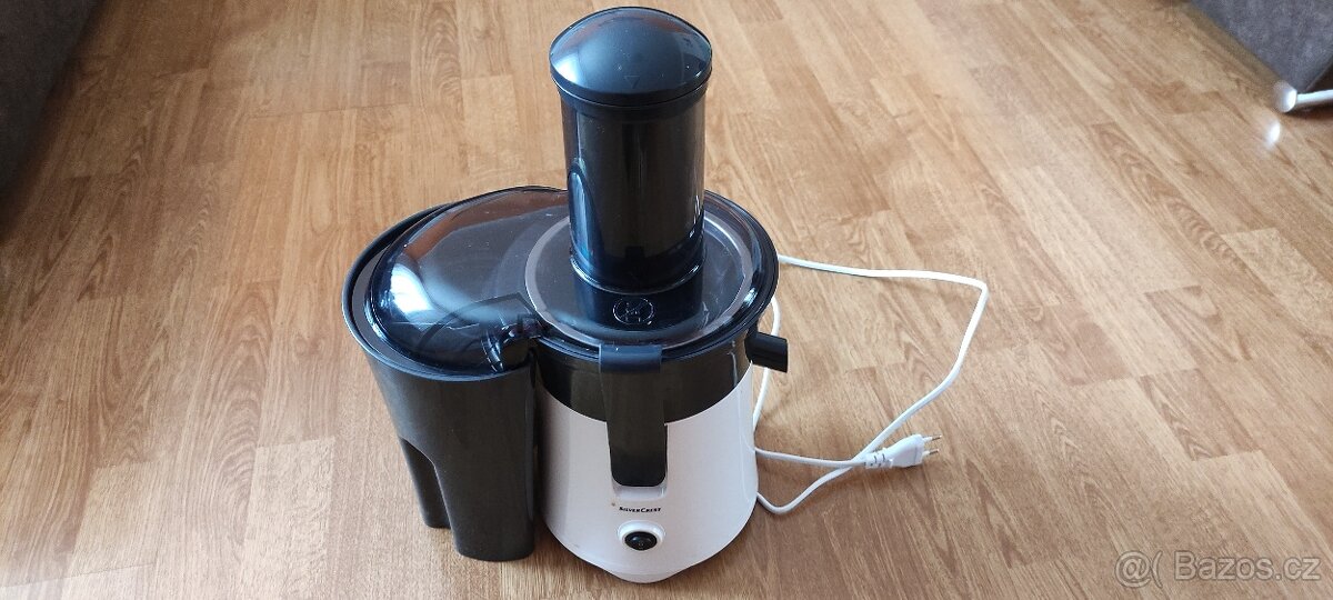 Prodám odšťavňovač