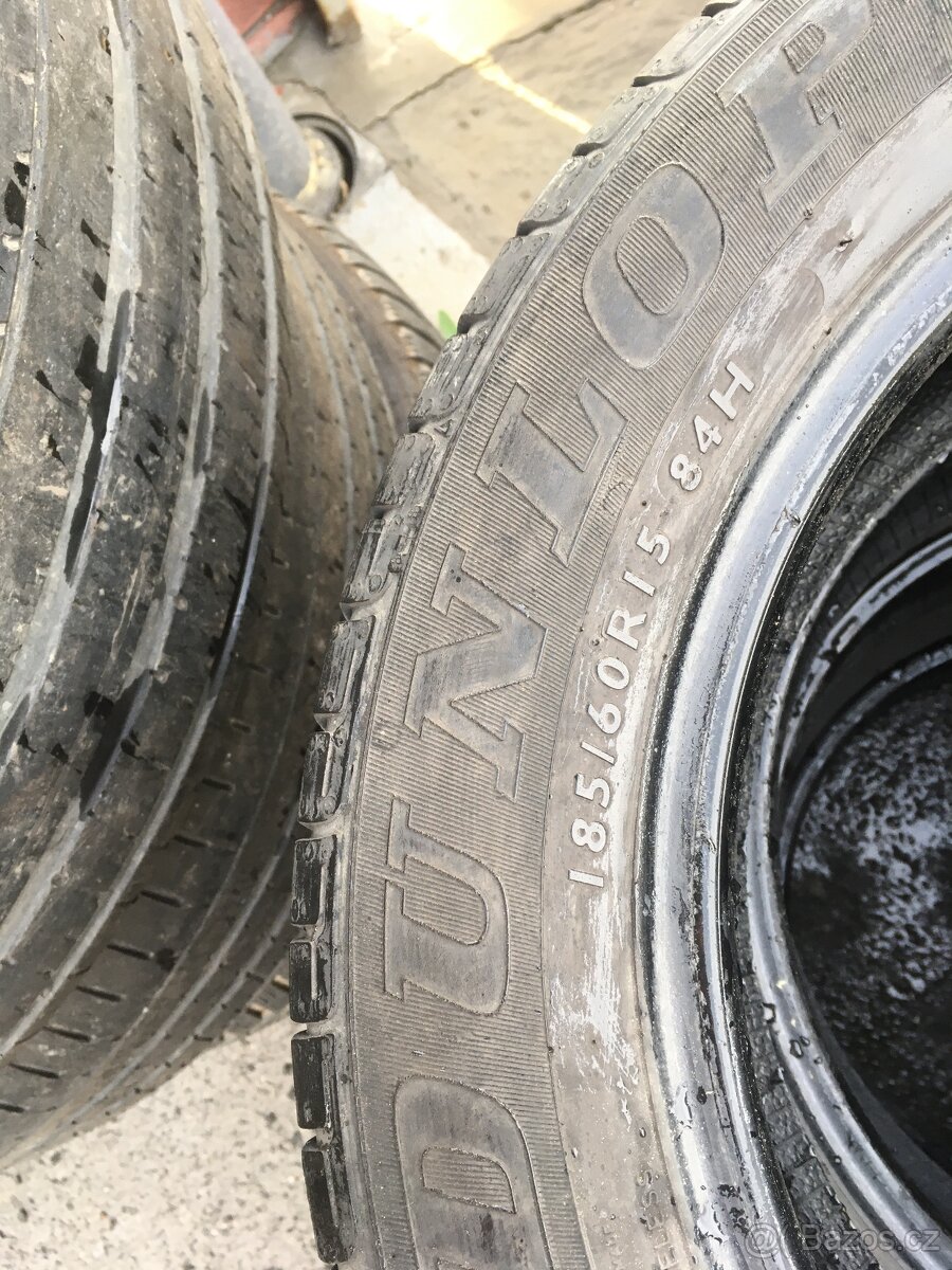 Prodám 4ks letní pneu Dunlop 185/60/15 84H