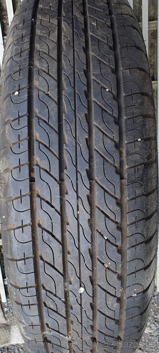 Pneu Multivan Achilles 195/70/R15C