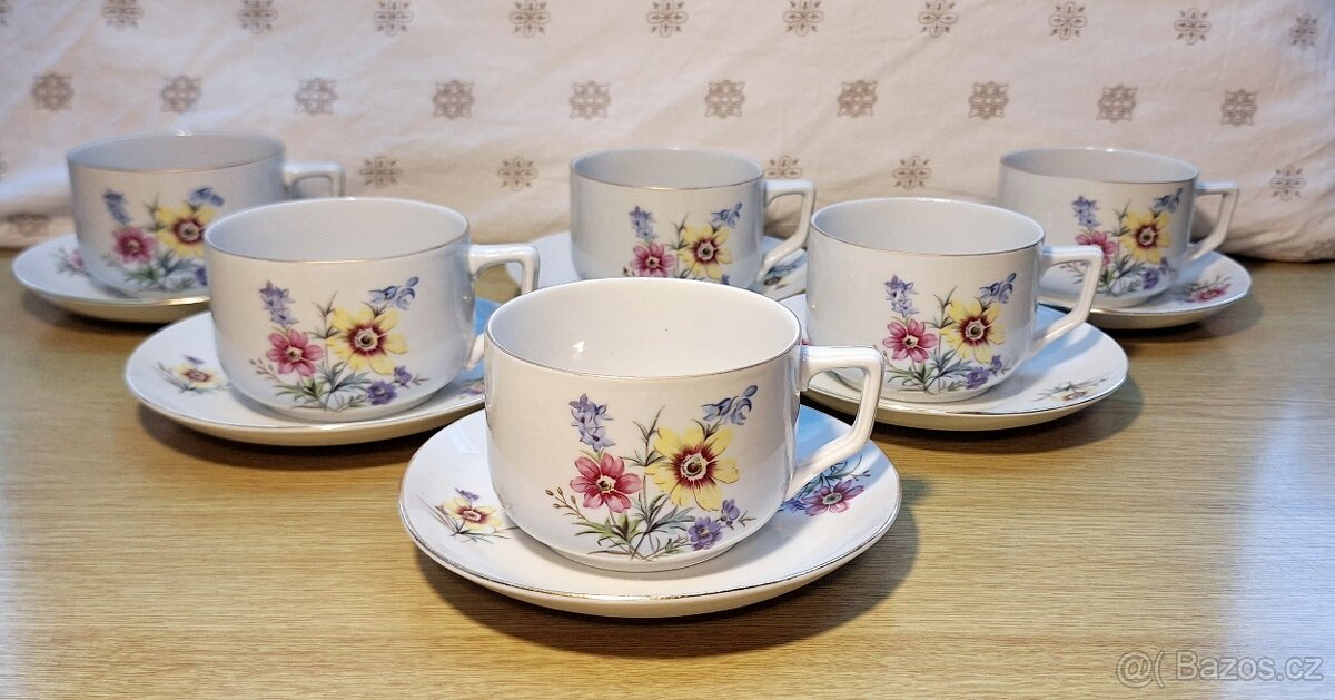 Porcelánová sada šálků s podšálky – EPIAG