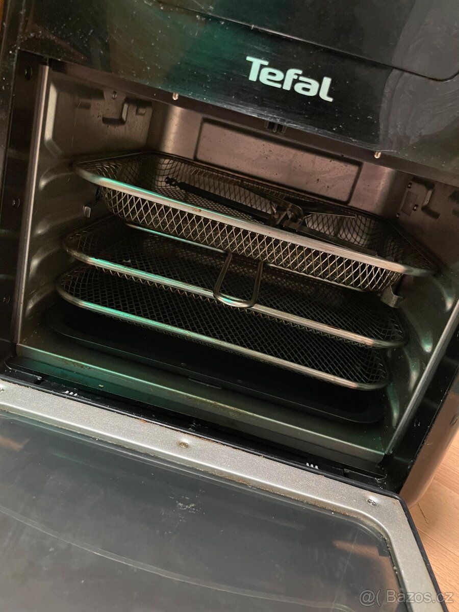 Horkovzdušná fritéza tefal