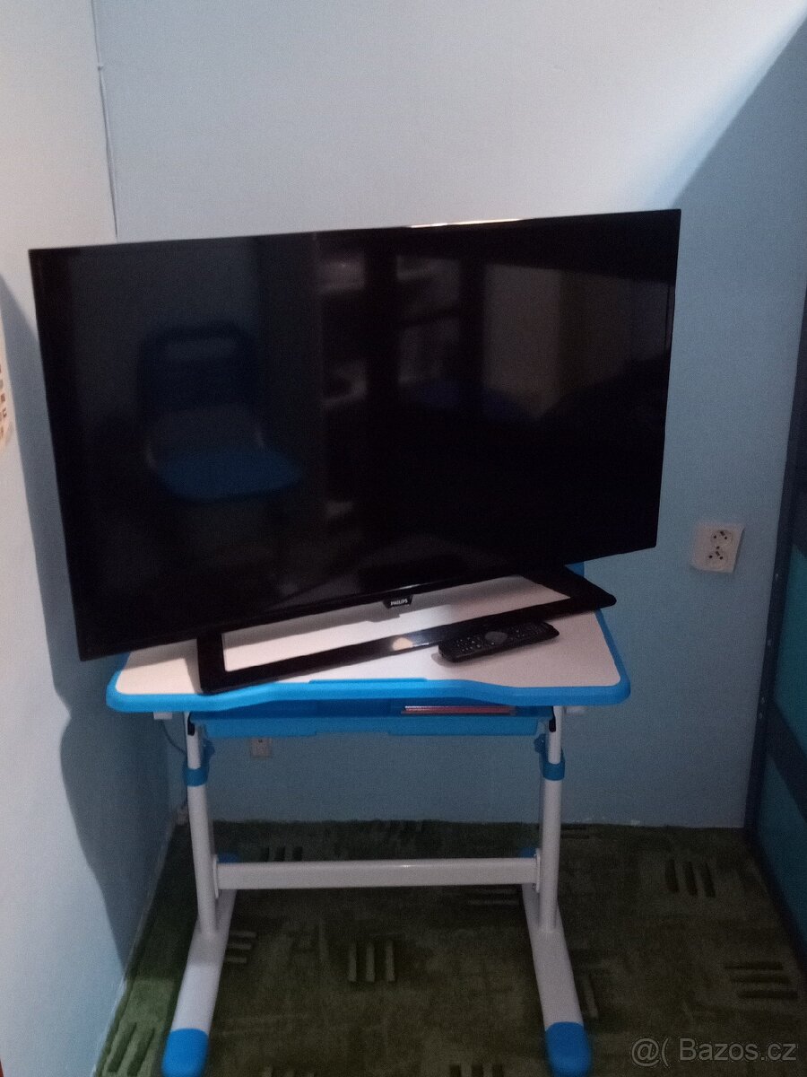 Televize Philips 102 cm