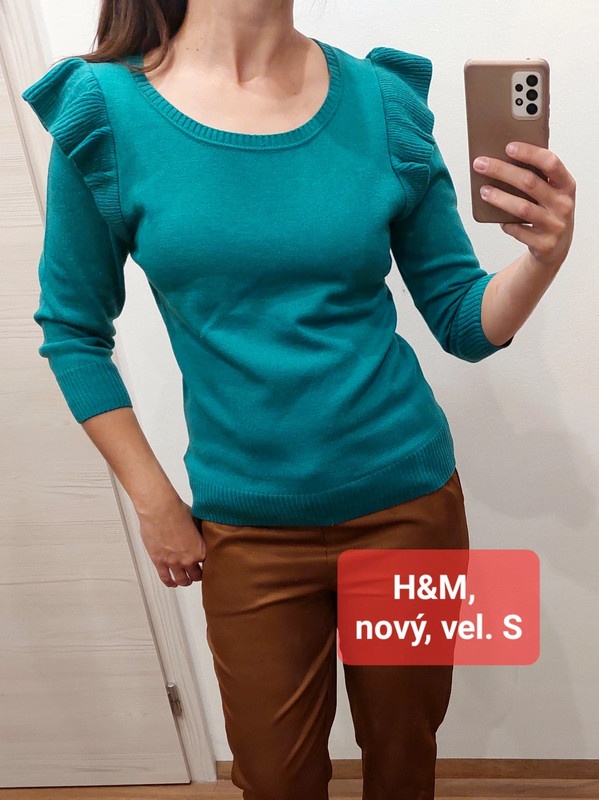 Vel. S H&M nový zelený svetr s volány