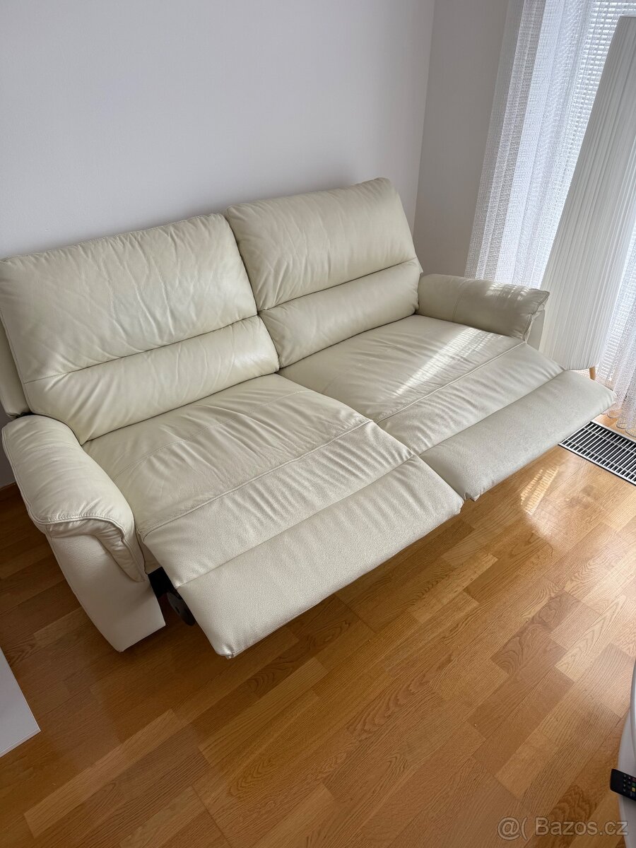 Rozkládací gauč