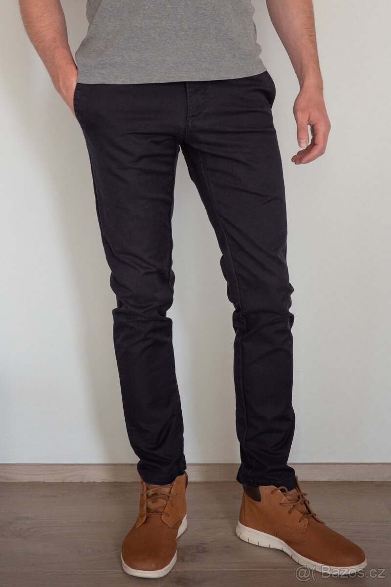 Carhartt WIP 31/32 marin blue