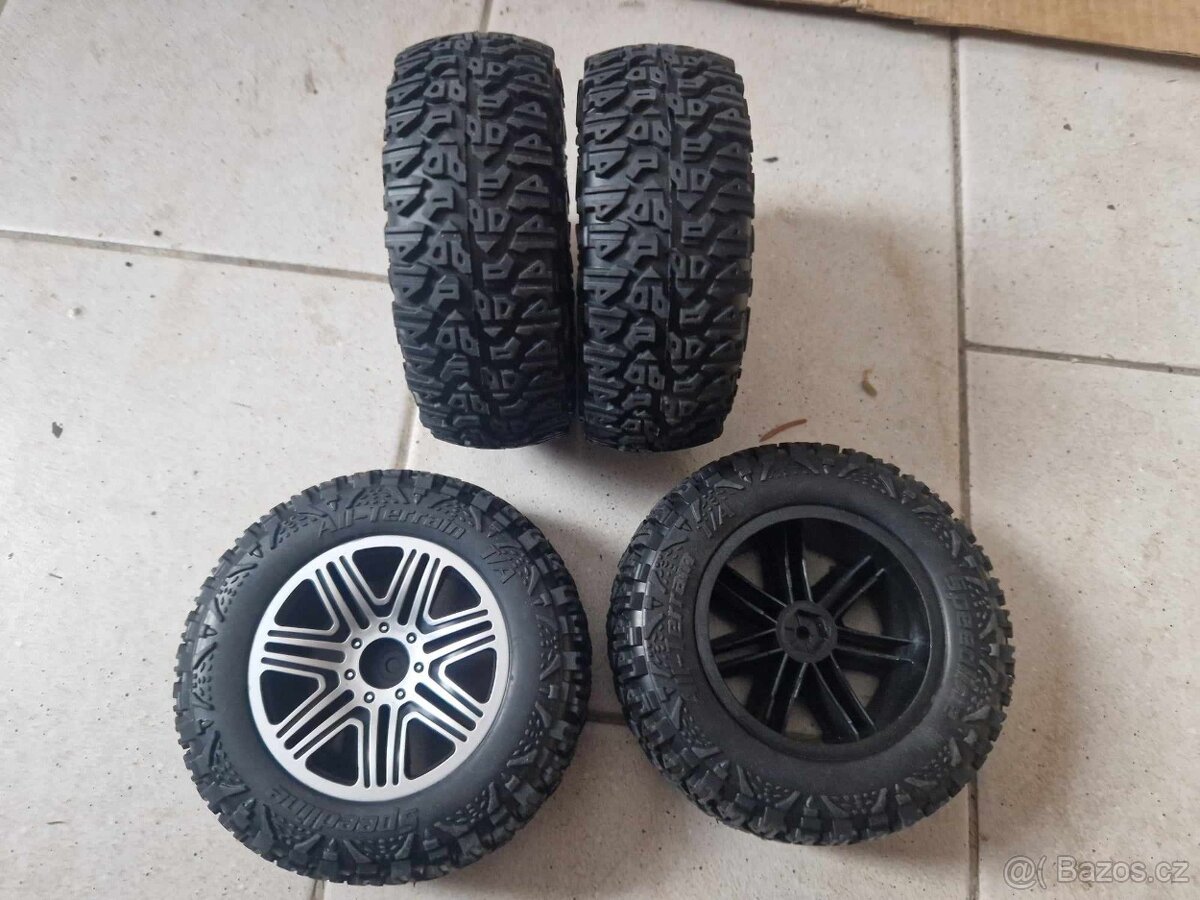 nová nepoužitá kompletní kola 1/10