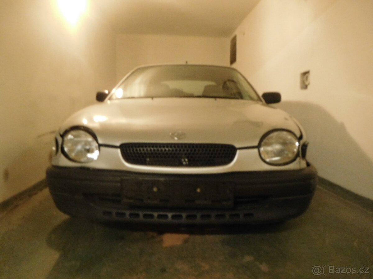 Toyota Corolla Liftback 5.dveřový, 63 kW, benzín