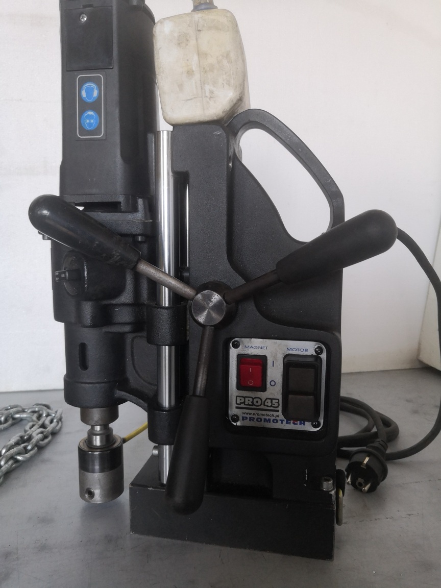 magnetická vrtačka