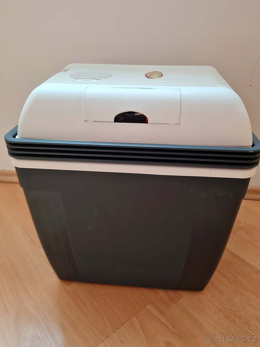auto box / lednice