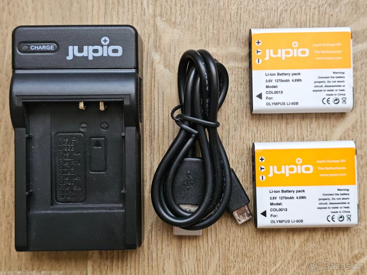 Nabíječka baterií Li-50B, Li-90B apod. Jupio a 2 baterie