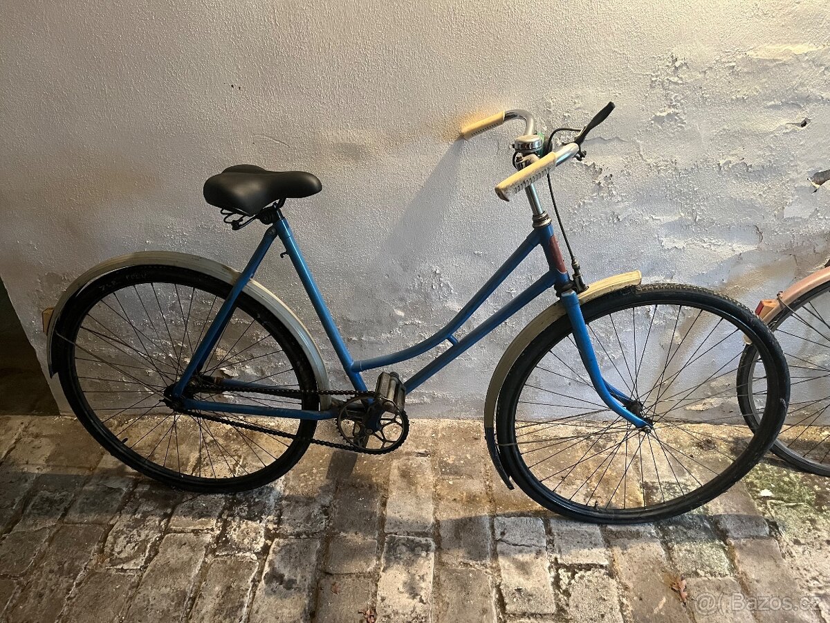 Dámské jízdní kolo