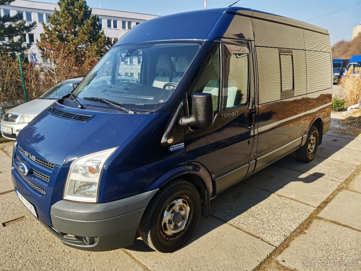 Ford Transit bus  - 9 míst, rok 2010, 2,2 nafta 103kW