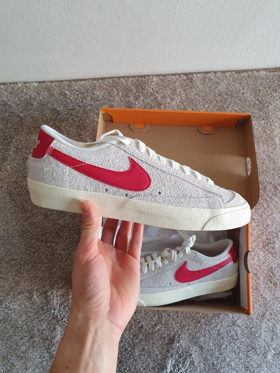 Nike Blazer Low 77 Vintage tenisky NOVÉ vel. 40,5