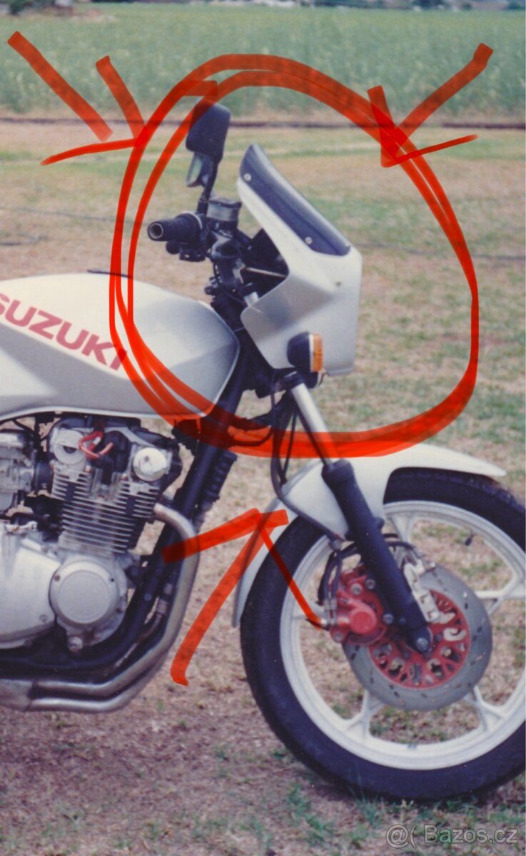 Suzuki GS650G KATANA - přední kapotáž