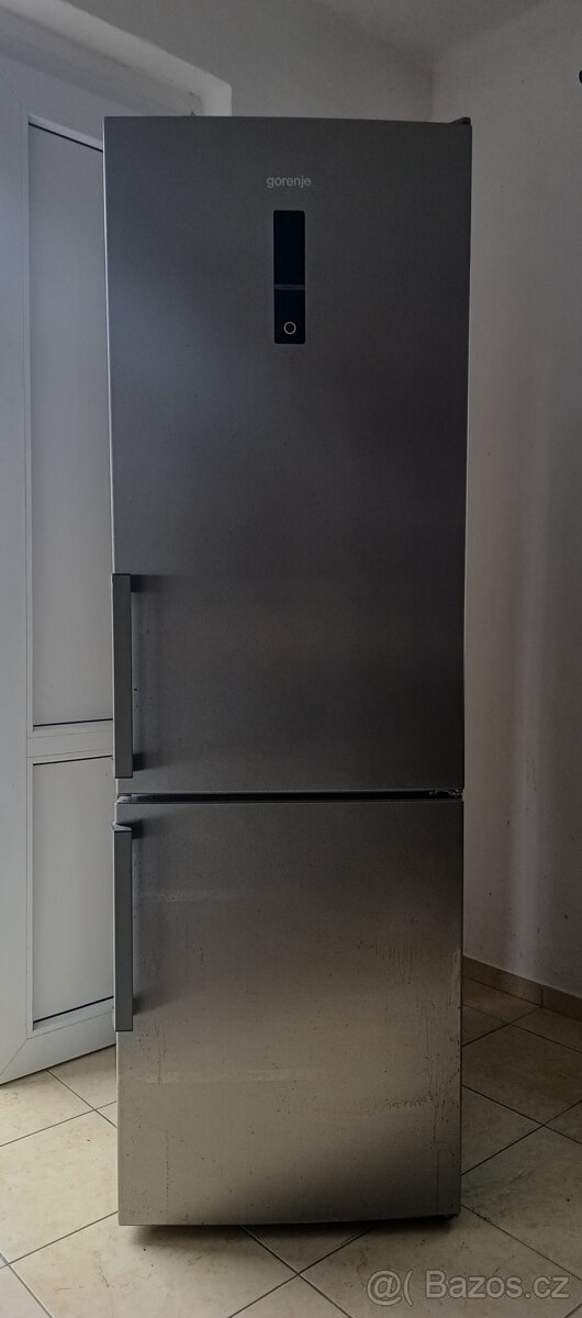 NEREZ CHLADNIČKA S MRAZNIČKOU GORENJE - A+++ - 185cm